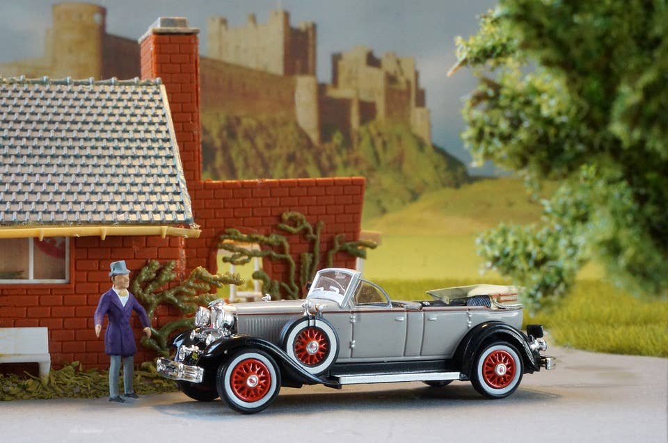 Historical HO Scale Model Trains