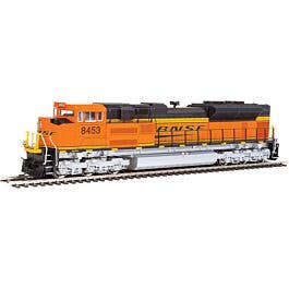 Walthers - EMD SD70ACe - Standard DC - BNSF Railway #8453 (orange