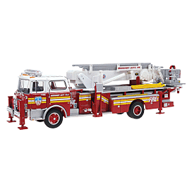 Corgi - Heroes Under Fire(tm) Emergency Fire Dept. Vehicles - Mack