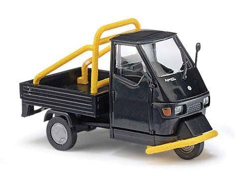 Busch 2006 Piaggio Ape 50 3-Wheel Pickup Truck w/Roll Bar
