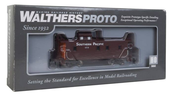 Walthers - 30' Southern Pacific(TM) Class C-30-1 Wood Caboose