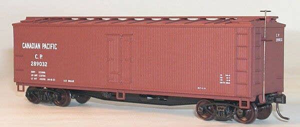Model Kits Canadian Pacific Accurail 40' Wood Reefer Plastic Kit