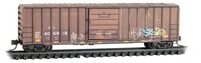 MicroTrain - 50' Rib-Side Single-Door Boxcar No Roofwalk - Ready
