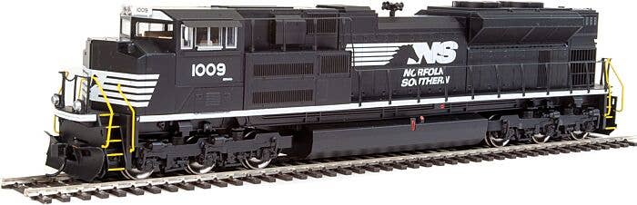 Walthers - EMD SD70ACe - Standard DC - Norfolk Southern #1009