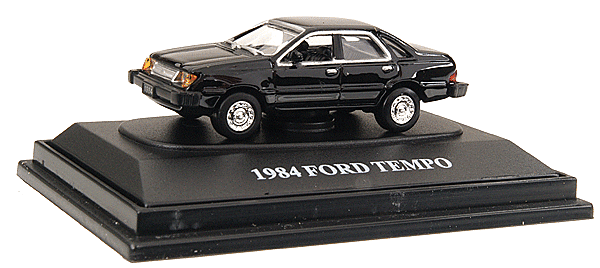 Motormax - Fresh Cherries(TM) - Assembled - 1984 Ford Tempo - 467-8005