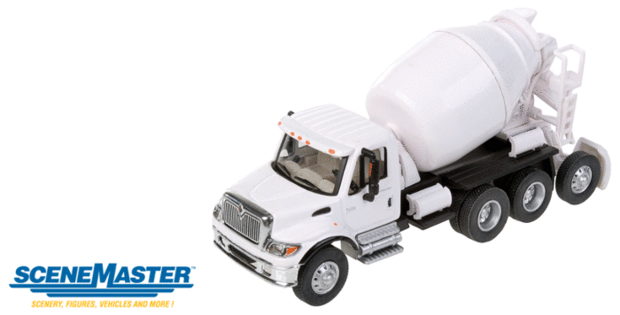 Walthers - International(R) 7600 3-Axle Cement Mixer - Assembled