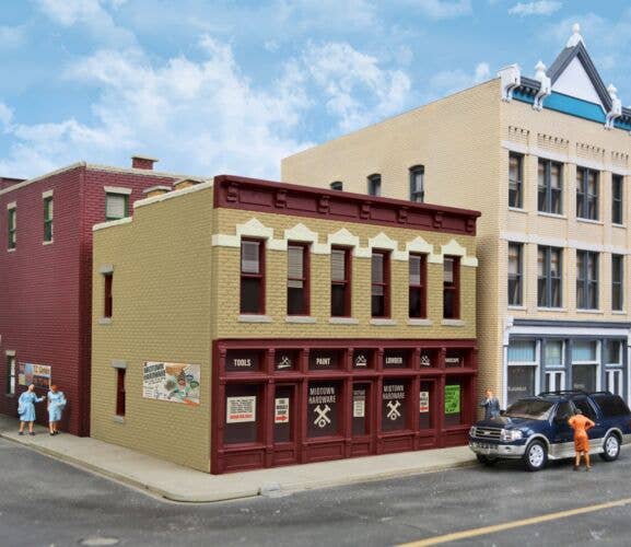 Walthers Midtown Hardware Assembled 41/4 x 35/8 x 33/8" 10.7 x