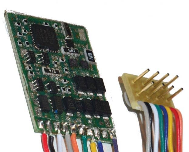 Viessmann Motor Control & Function DCC Decoder w/NEM 652/NMRA 8Pin