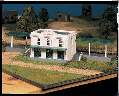 Bachmann - Plasticville U.S.A.(R) Classic Kits - Union Station