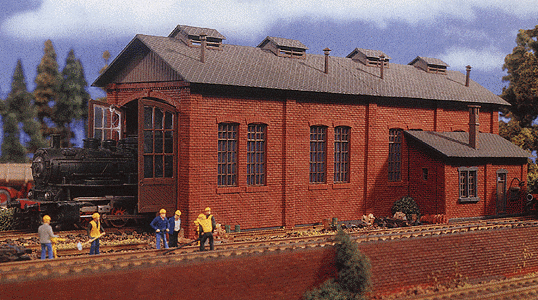 Vollmer - Single-Stall Brick Engine House - 12-19/32 x 5 x 4-5/8