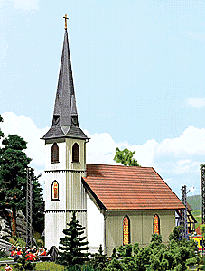 Busch - Wooden Church - Kit - 6-11/16 x 3-1/16 x 10