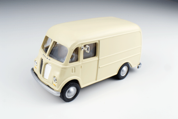 CMW 1940/50s International Harvester Metro Delivery Van