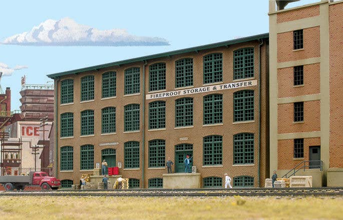 HO Scale Walthers Cornerstone 933-2917 Lakeville Modern-Style Warehous