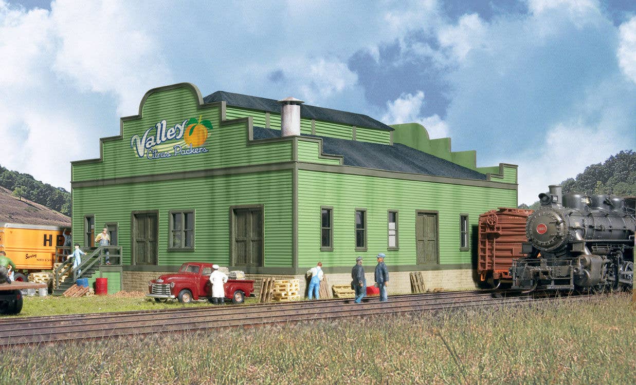 Walthers - Valley Citrus Packers - Kit - 9-1/8 x 8-3/8 x 4-3/4